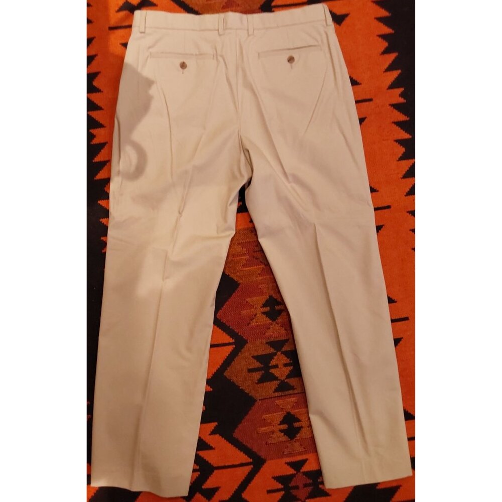 Banana Republic Men's Non-Iron Tailored Fit Tan Cotton Chinos. 35W x 30L